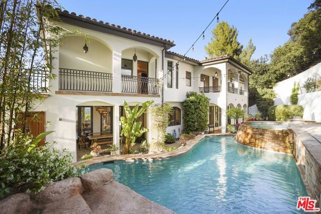 10940 Terryview Drive, Studio City (los Angeles), CA 91604