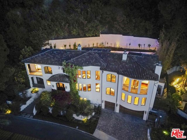 10940 Terryview Drive, Studio City (los Angeles), CA 91604