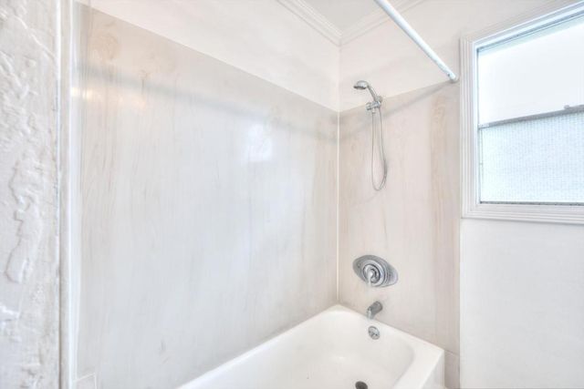 6029 Macarthur Boulevard, Oakland, CA 94605