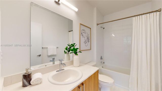 24705 SW 129th Ave 107, Homestead, FL 33032