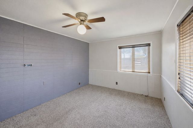 2604 Hilltop Drive, Marshalltown, IA 50158