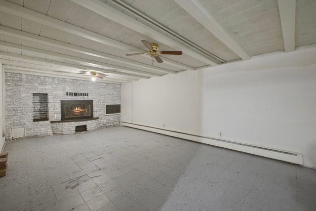 2604 Hilltop Drive, Marshalltown, IA 50158