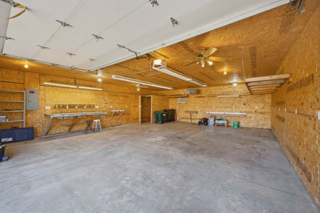 2604 Hilltop Drive, Marshalltown, IA 50158