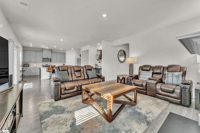 328 Roderick Lane, Greenville, SC 29605