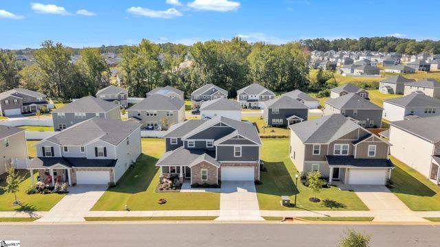 328 Roderick Lane, Greenville, SC 29605