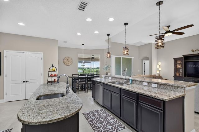 31948 GEOFF WAY, Sorrento, FL 32776