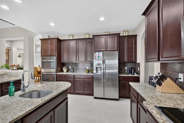 31948 GEOFF WAY, Sorrento, FL 32776