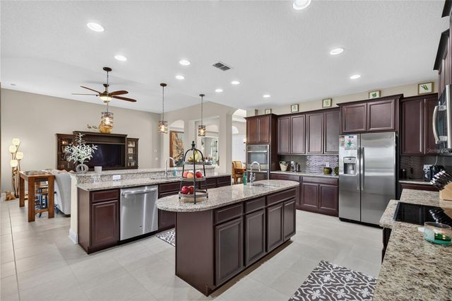 31948 GEOFF WAY, Sorrento, FL 32776