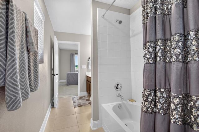 31948 GEOFF WAY, Sorrento, FL 32776