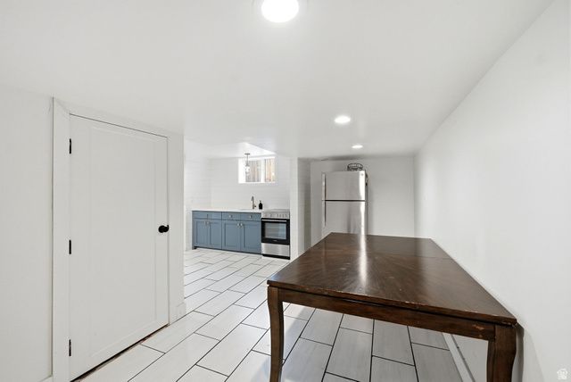 4020 S OLIVER DR, Holladay, UT 84124