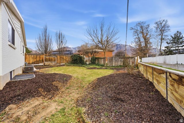 4020 S OLIVER DR, Holladay, UT 84124