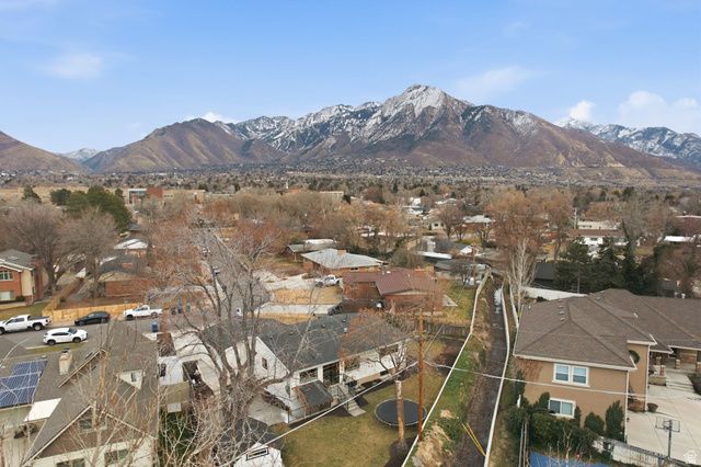 4020 S OLIVER DR, Holladay, UT 84124