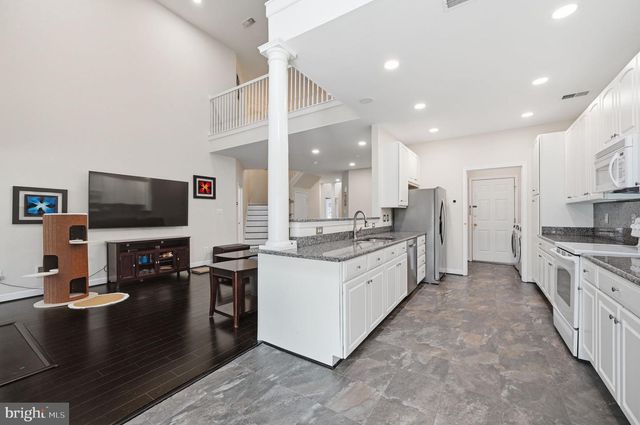 13199 ORMOND DR, Bristow, VA 20136