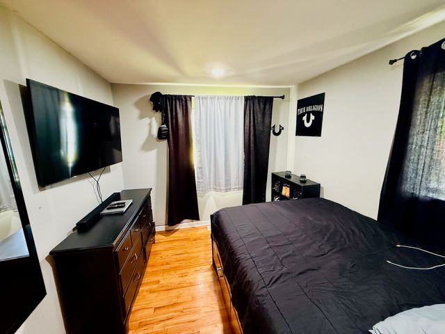 6906 W 91st Street, Bridgeview, IL 60455