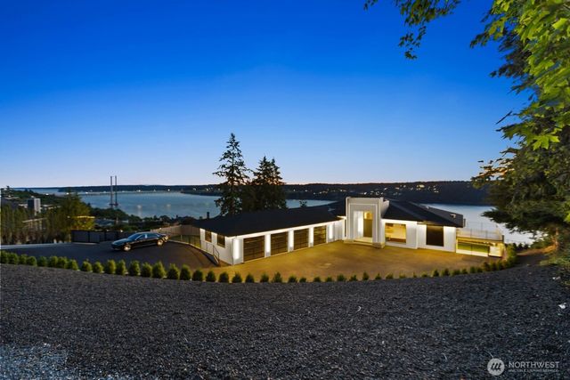3024 N Vista View Drive, Tacoma, WA 98407