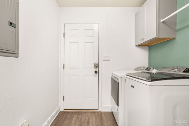 5469 North Shore Rd, Pensacola, FL 32507