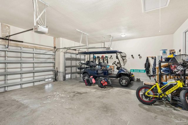 5469 North Shore Rd, Pensacola, FL 32507