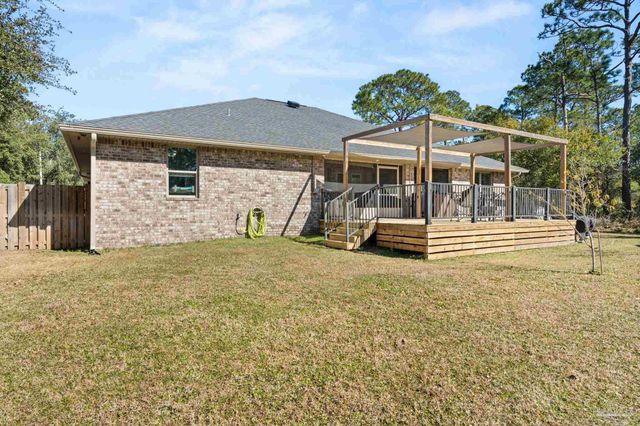 5469 North Shore Rd, Pensacola, FL 32507