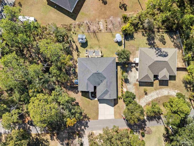 5469 North Shore Rd, Pensacola, FL 32507