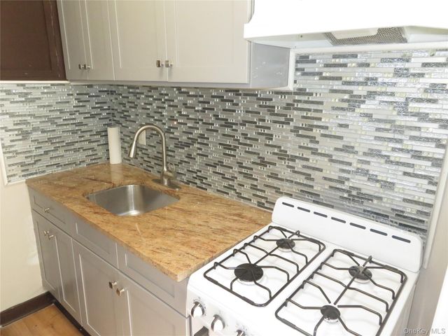 155 Stuyvesant Avenue, Brooklyn, NY 11221