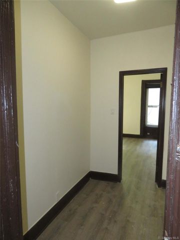 155 Stuyvesant Avenue, Brooklyn, NY 11221
