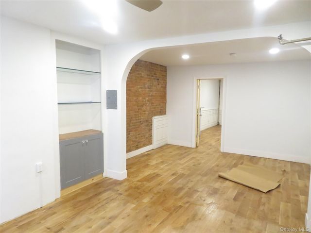 155 Stuyvesant Avenue, Brooklyn, NY 11221