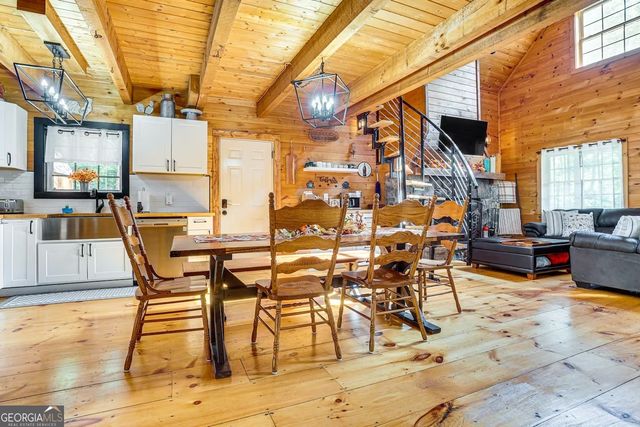 106 Brookwood Lane, Clarkesville, GA 30523