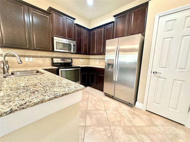 12244 PESCARA LANE, Orlando, FL 32827