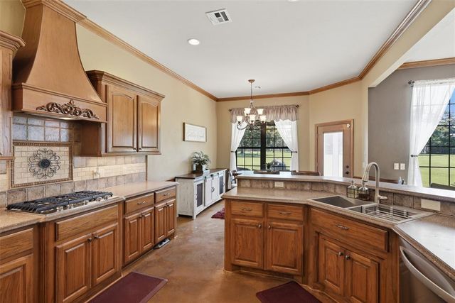 6490 Cedar Creek Drive, Jones, OK 73049