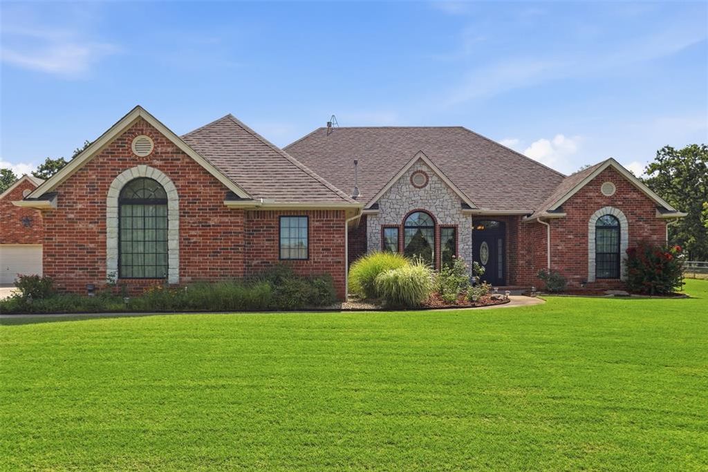 6490 Cedar Creek Drive, Jones, OK 73049