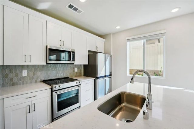 1112 Tropic Court, Redlands, CA 92374