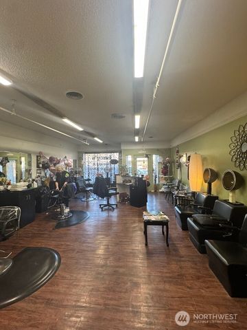 101 S 1st Street, Shelton, WA 98584