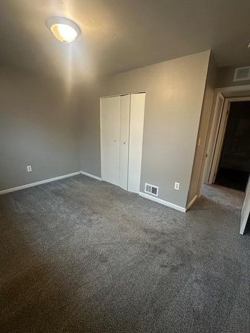 26935 California Street, Taylor, MI 48180