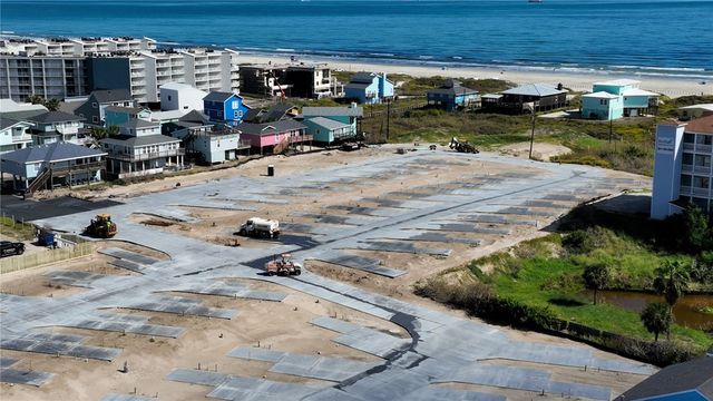 770 Sandcastle Dr 23, Port Aransas, TX 78373