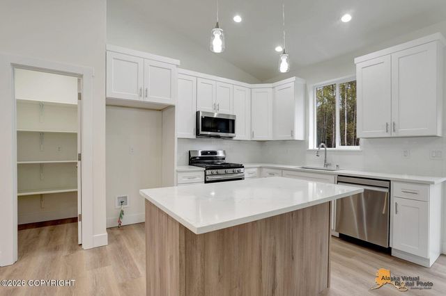 4545 N Tote Street, Wasilla, AK 99623