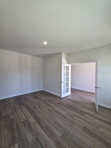 418 Dodger Avenue, Chesnee, SC 29323