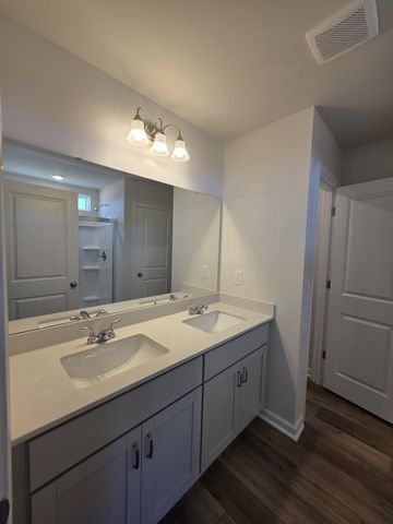 418 Dodger Avenue, Chesnee, SC 29323