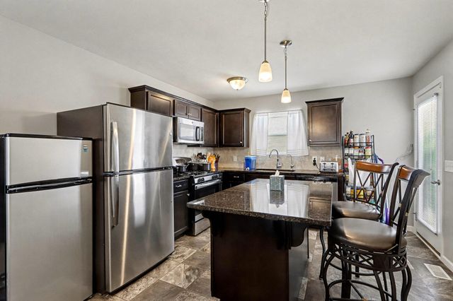 1545 Notley Field Lane, Vicksburg, MI 49097