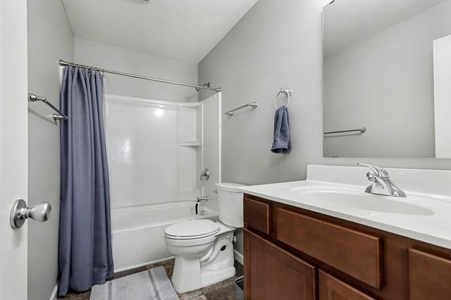 1545 Notley Field Lane, Vicksburg, MI 49097