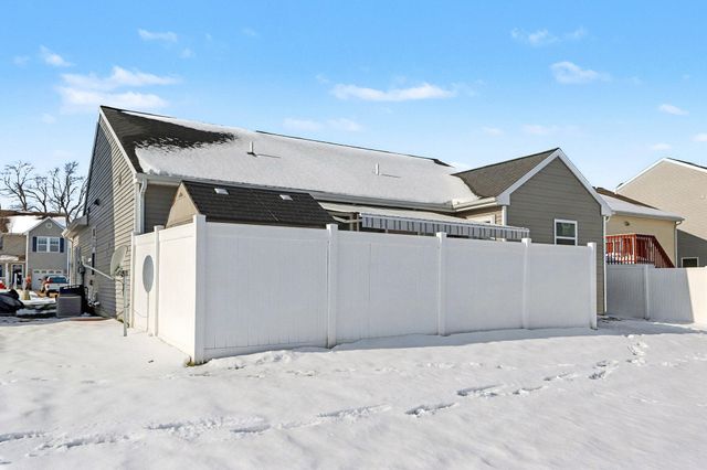 1545 Notley Field Lane, Vicksburg, MI 49097