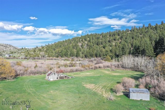 26580 Dry Creek Rd, Belgrade, MT 59714