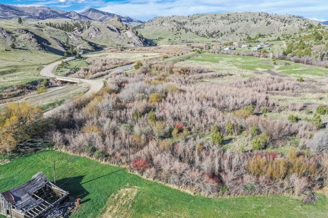 26580 Dry Creek Rd, Belgrade, MT 59714