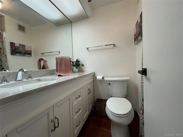 10 Cottage Place 2A, White Plains, NY 10601