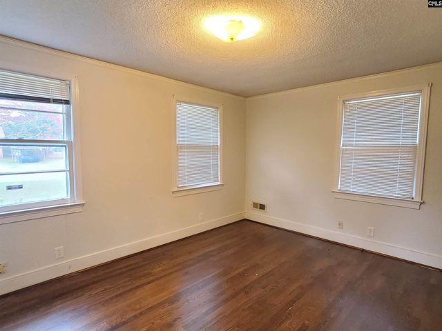 206 Shady Lane, Cayce, SC 29033