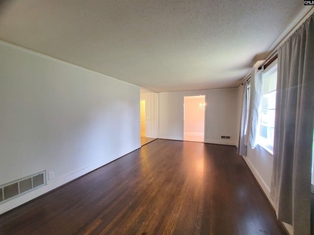 206 Shady Lane, Cayce, SC 29033