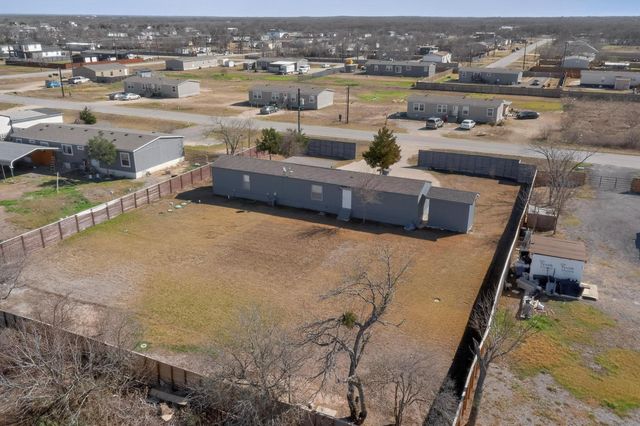 195 Gato RD, Cedar Creek, TX 78612