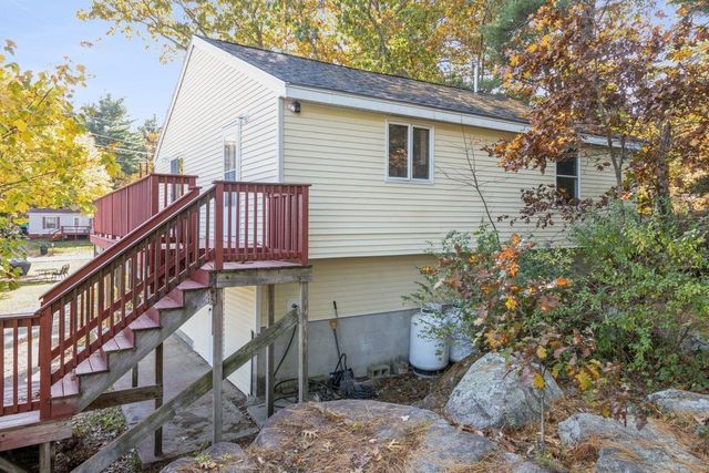 1 Phoenix Way, Seabrook, NH 03874