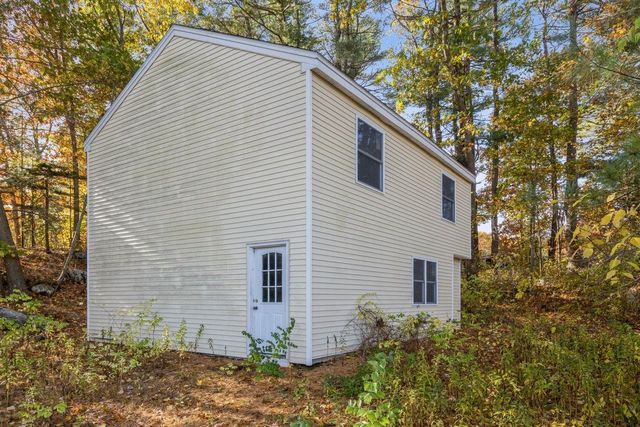 1 Phoenix Way, Seabrook, NH 03874