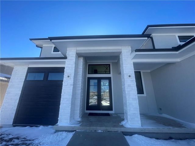 15317 W 162nd Street, Olathe, KS 66062