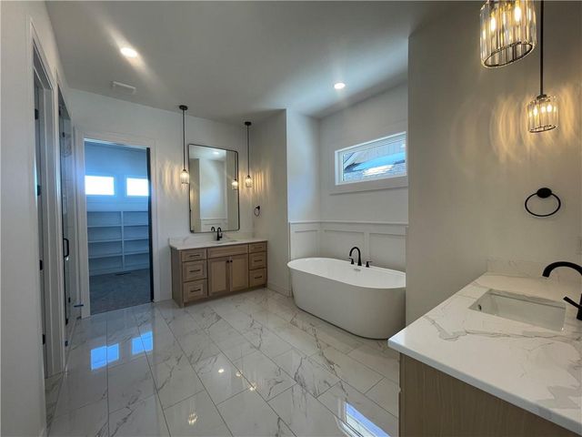 15317 W 162nd Street, Olathe, KS 66062